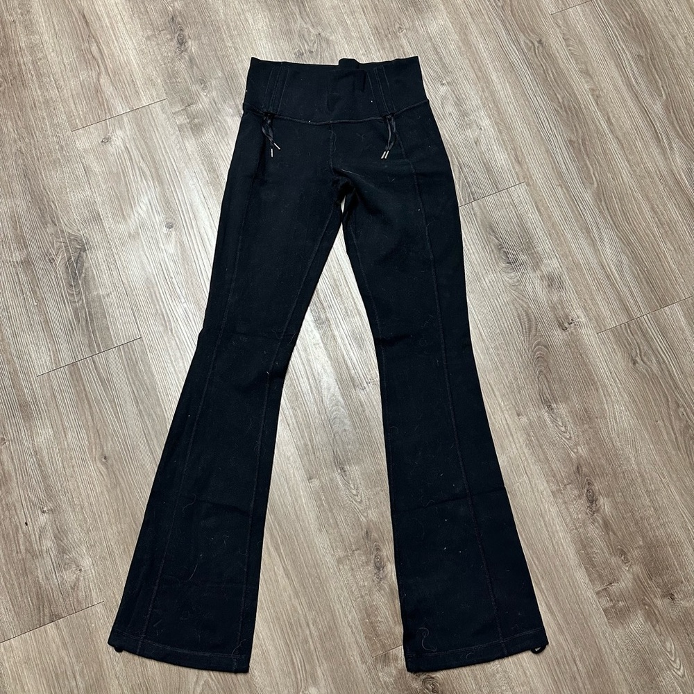 Lululemon Recognition Pant. Size 6?